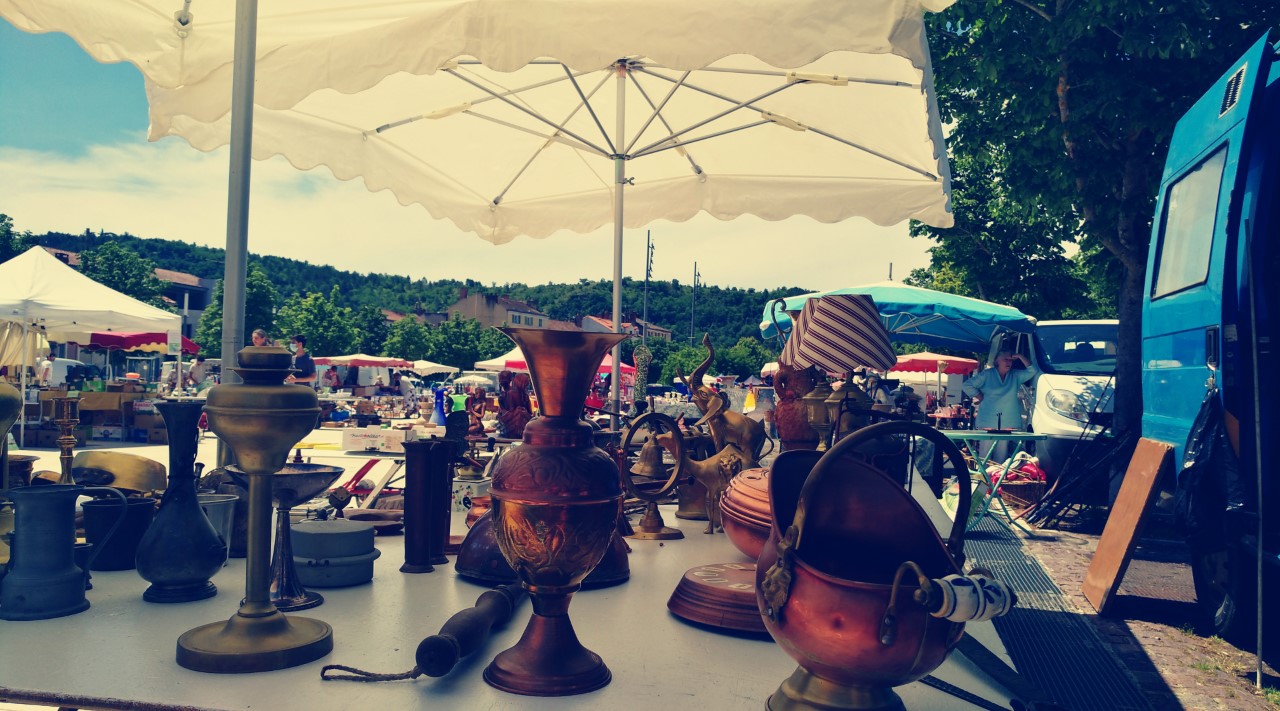 Vide-greniers au Montat